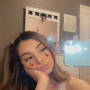 Meet your Posher, Chassidy